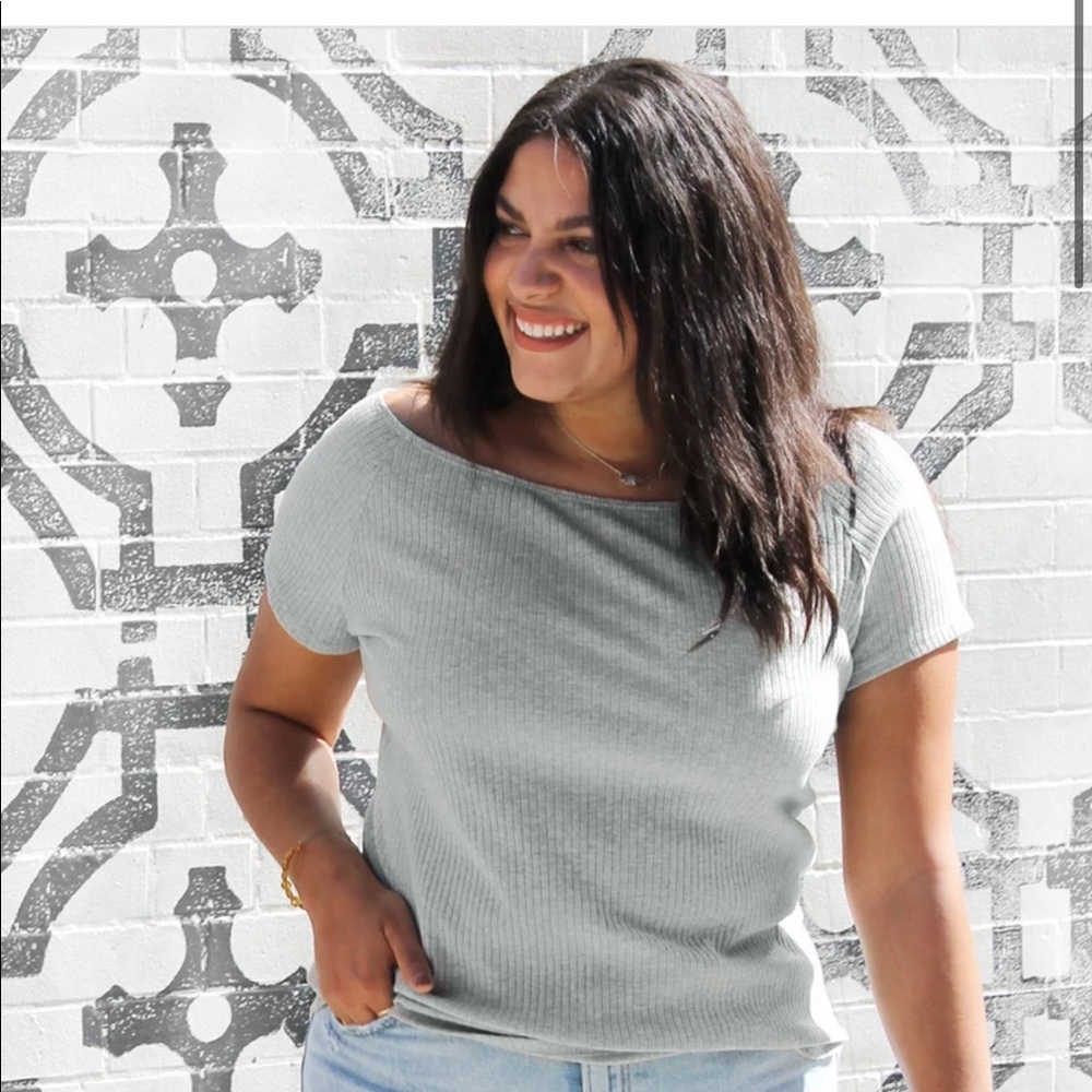 Elegantees Amelie Boatneck Tee